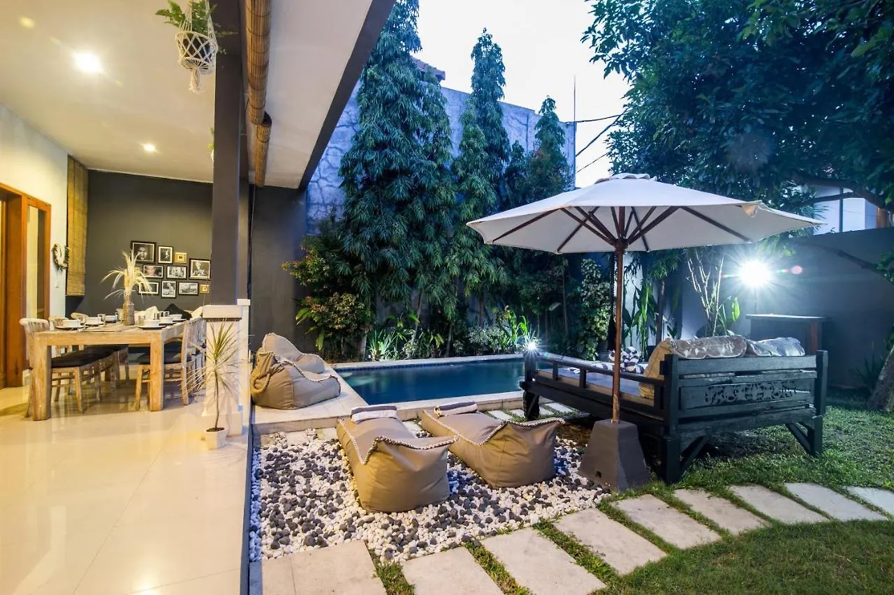 Villa Vieja Seminyak
