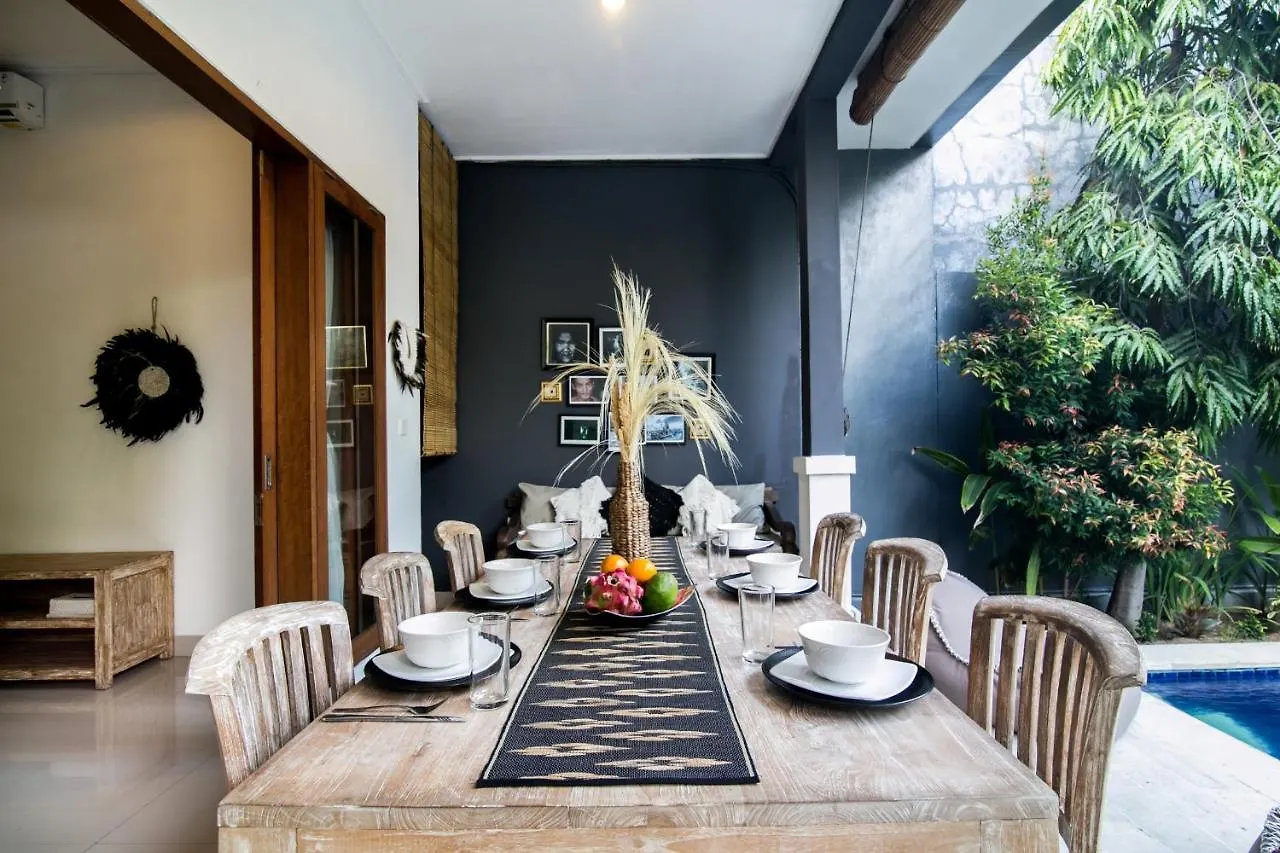 Villa Vieja Seminyak